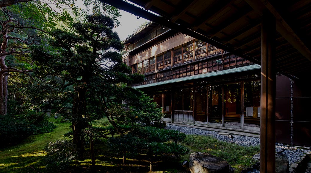 金沢の老舗懐石料亭旅館 金城樓【公式HP】